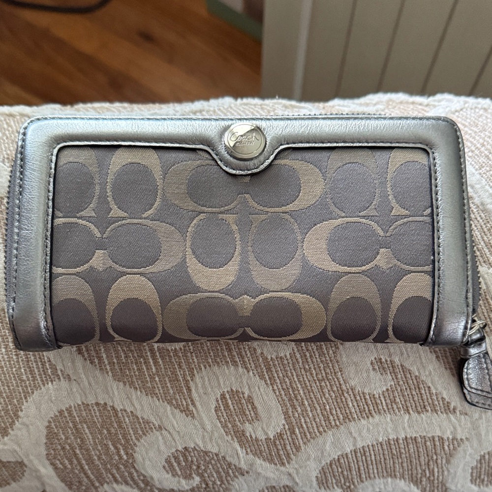 Coach Metallic Trim Signature Zip-Around Wallet in Brown and Metallic